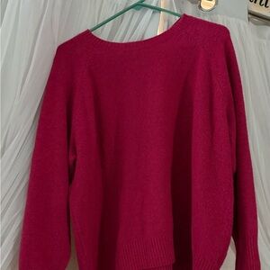 Old Navy Women's Crewneck Sweater in Berry